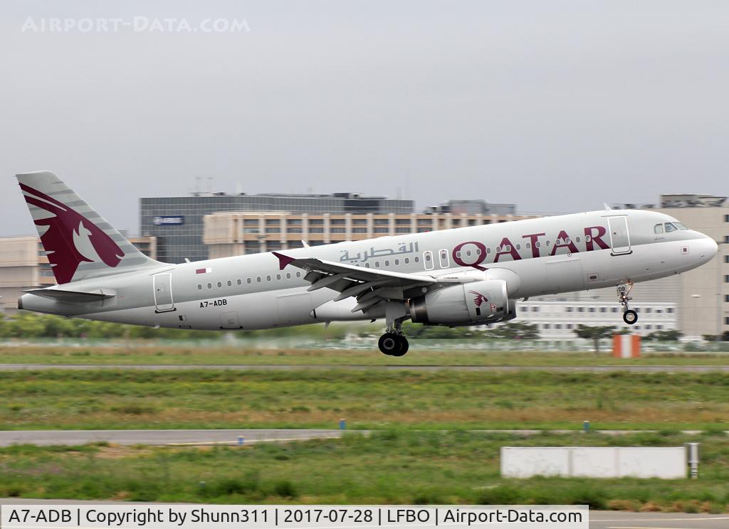 A7-ADB, 2001 Airbus A320-232 C/N 1648, Landing rwy 32R... British Airways flight...