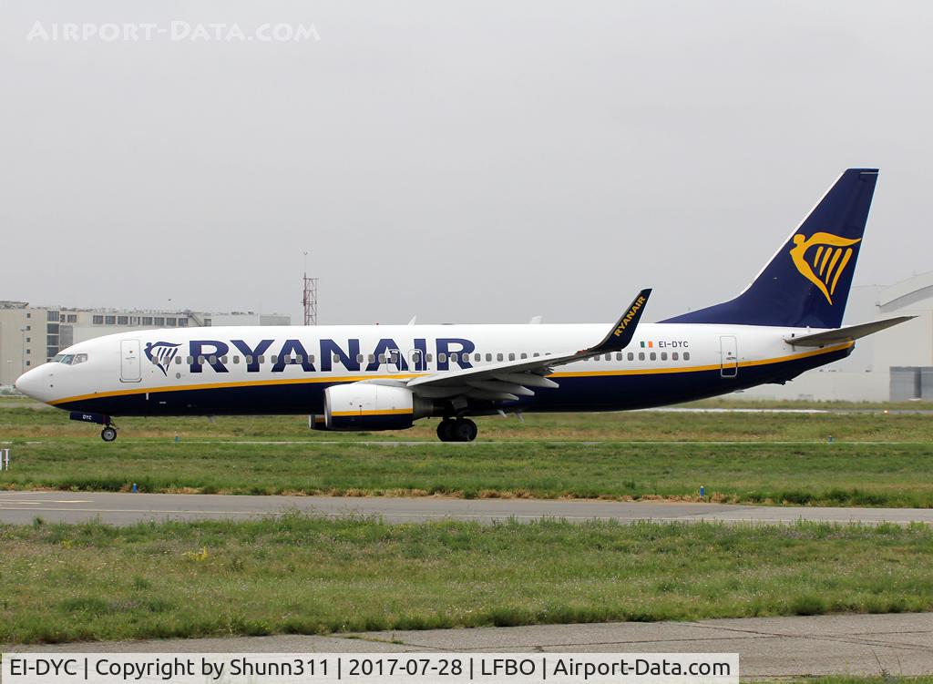 EI-DYC, 2008 Boeing 737-8AS C/N 36567, Taxiing holding point rwy 32R for departure...