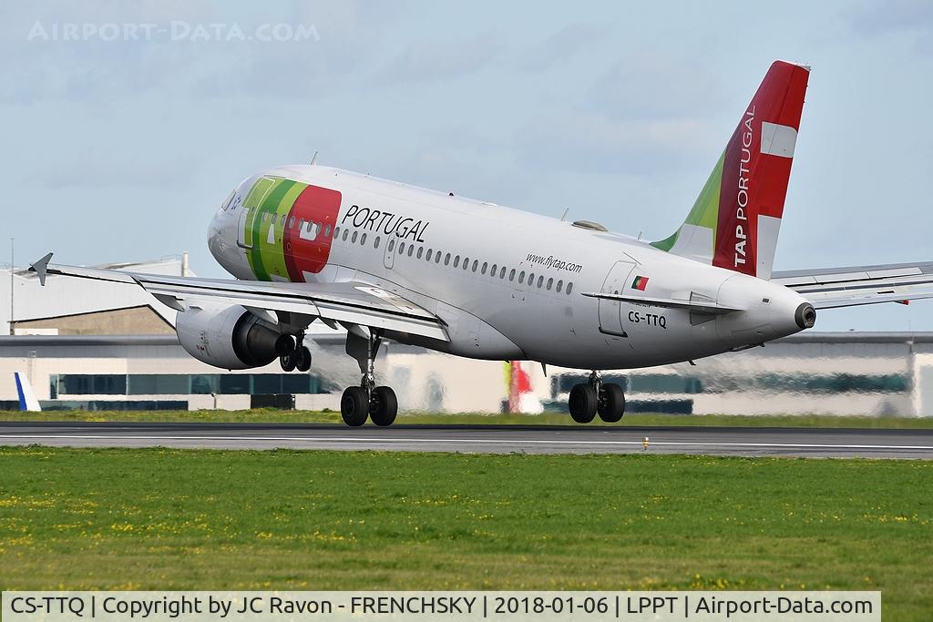 CS-TTQ, 1996 Airbus A319-111 C/N 629, Agostinho da Silva landing runway 03
