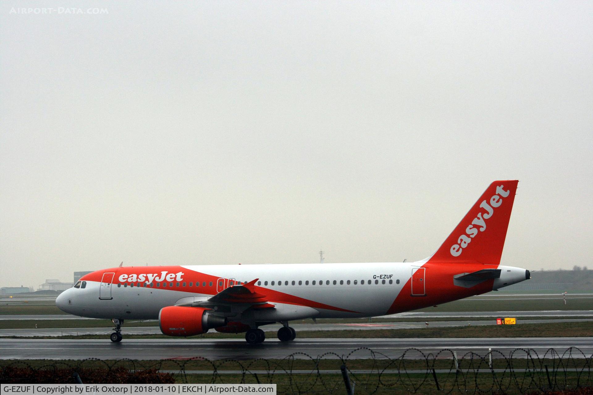 G-EZUF, 2011 Airbus A320-214 C/N 4676, G-EZUF just landed rw 04L