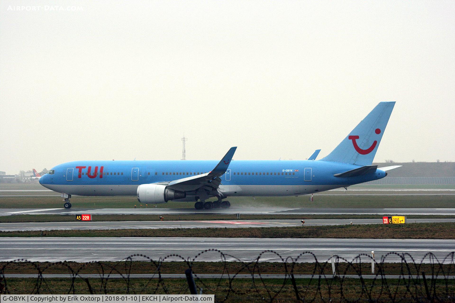 G-OBYK, 1999 Boeing 767-38A C/N 29617, G-OBYK landed rw 04R