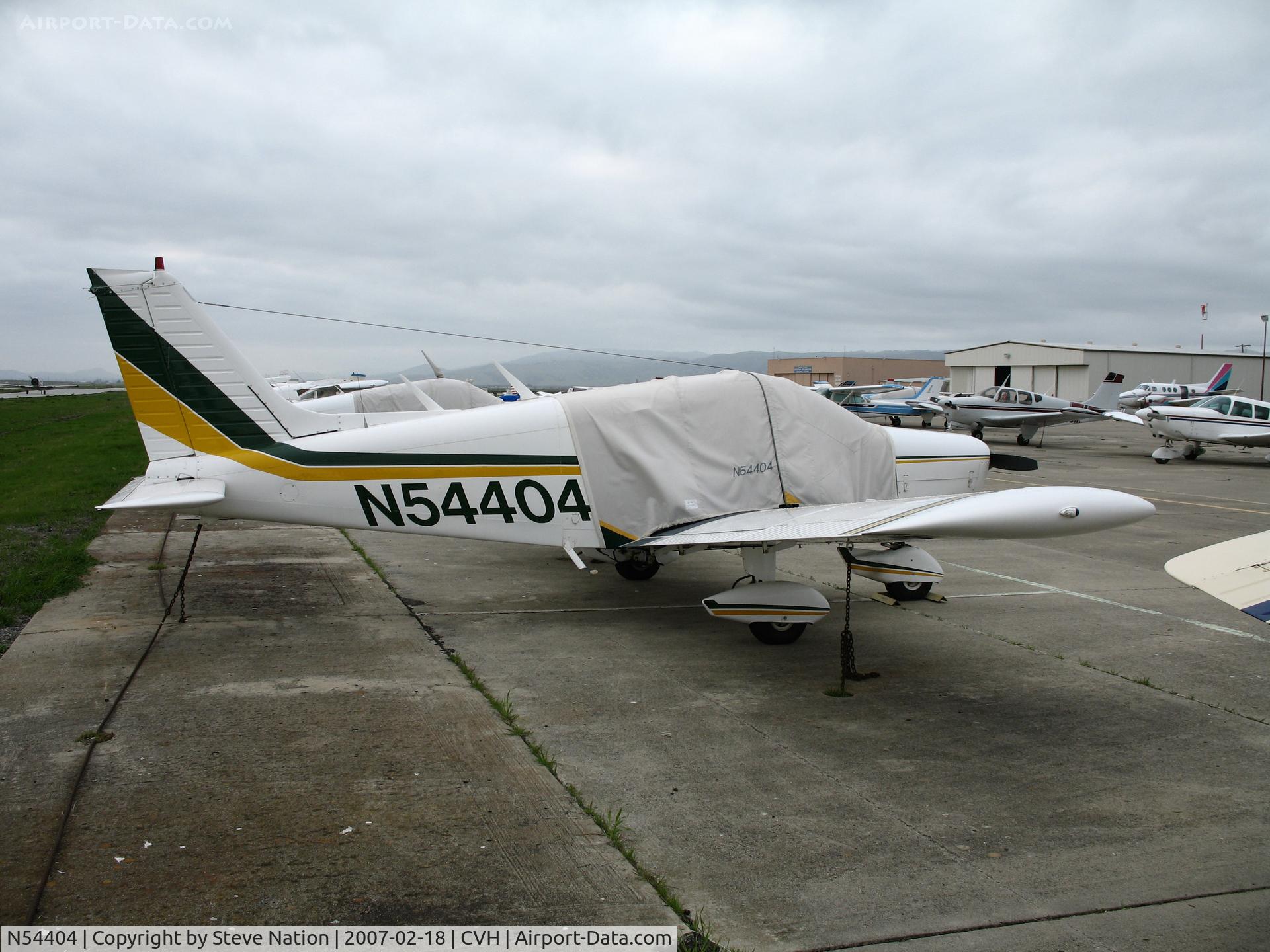N54404, 1973 Piper PA-28-140 Cherokee C/N 28-7425123, 1973 Piper PA-28-140 Cherokee with cockpit cover @ Hollister Municipal Airport, CA
