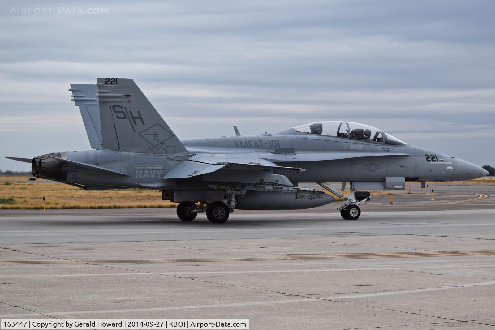 163447, 1987 McDonnell Douglas F/A-18D Hornet C/N 0654/D005, VMFAT-101, NAS Miramar, CA.