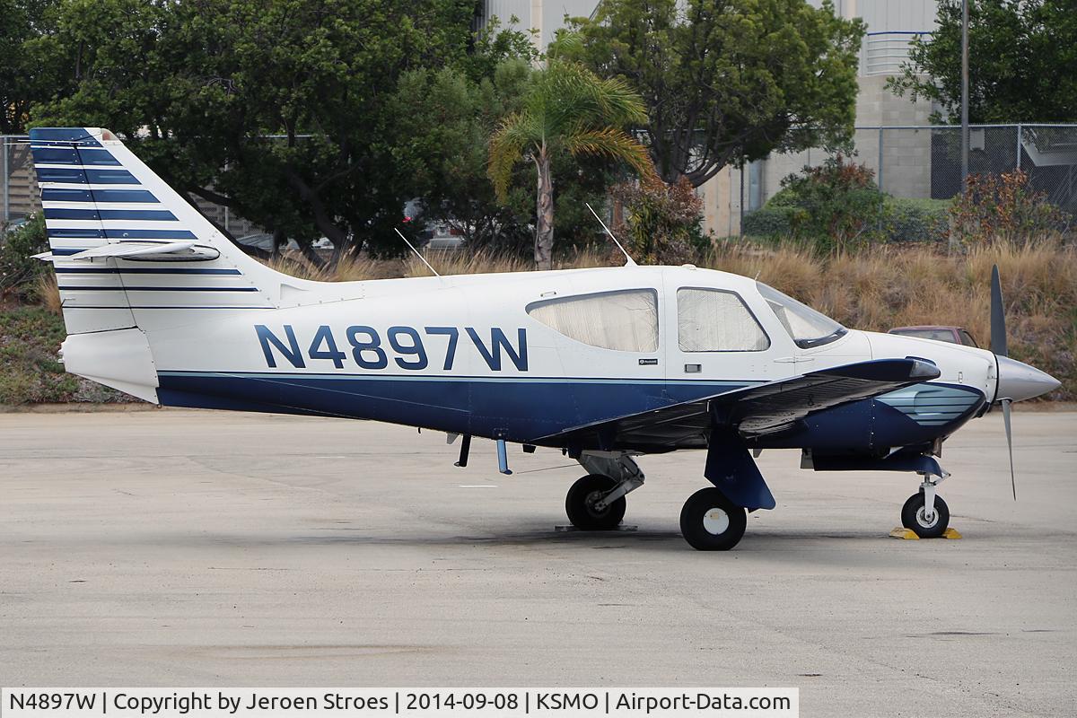 N4897W, 1977 Rockwell International 114 Commander C/N 14227, ksmo