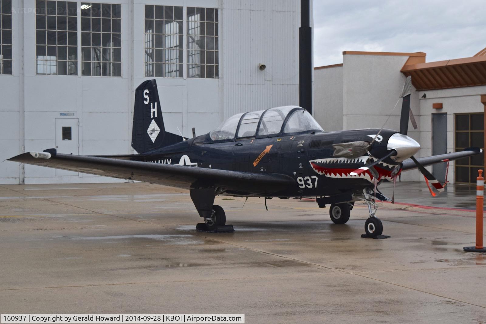 160937, Beech T-34C Turbo Mentor C/N GL-123, Parked on the south GA ramp.