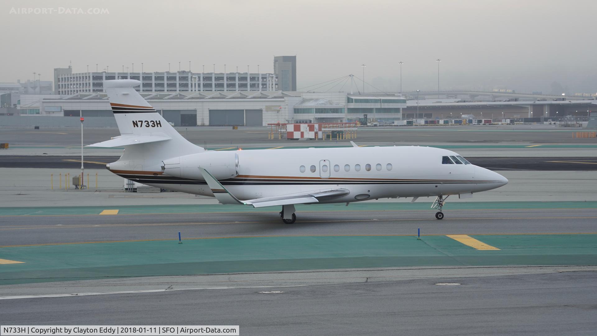 N733H, 2010 Dassault Falcon 2000LX C/N 219, SFO 2018.