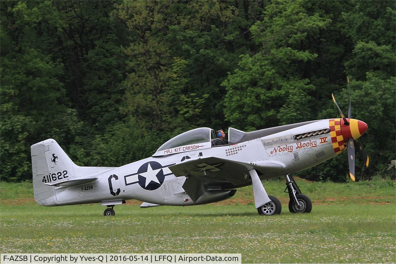 F-AZSB, 1944 North American P-51D Mustang C/N 122-40967, North American P-51D Mustang, Landing, La Ferté-Alais (LFFQ) Air show 2016