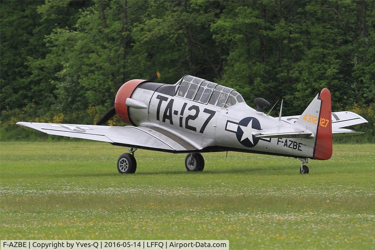 F-AZBE, North American AT-6C Harvard IIA C/N 88-12127, North American AT-6C Harvard IIA, Landing rwy 28, La Ferté-Alais airfield (LFFQ) Airshow 2015