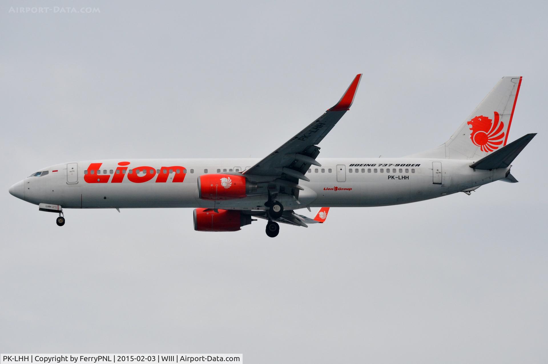 PK-LHH, 2010 Boeing 737-9GP/ER C/N 37275, Lion AIr B739 landing