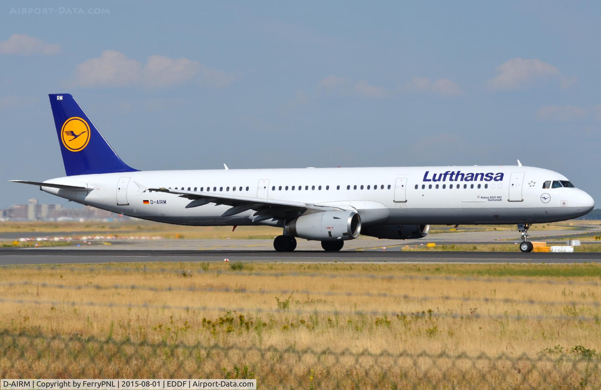 D-AIRM, 1994 Airbus A321-131 C/N 0518, Lufthansa A321 during its take-off run.