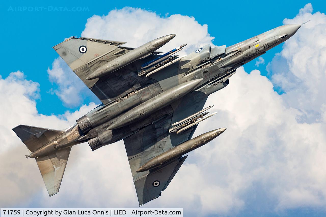 71759, 1977 McDonnell Douglas F-4E AUP Phantom II C/N 5039, TAKEOFF