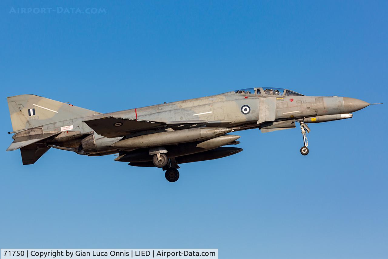 71750, 1977 McDonnell Douglas F-4E AUP Phantom II C/N 5016, LANDING