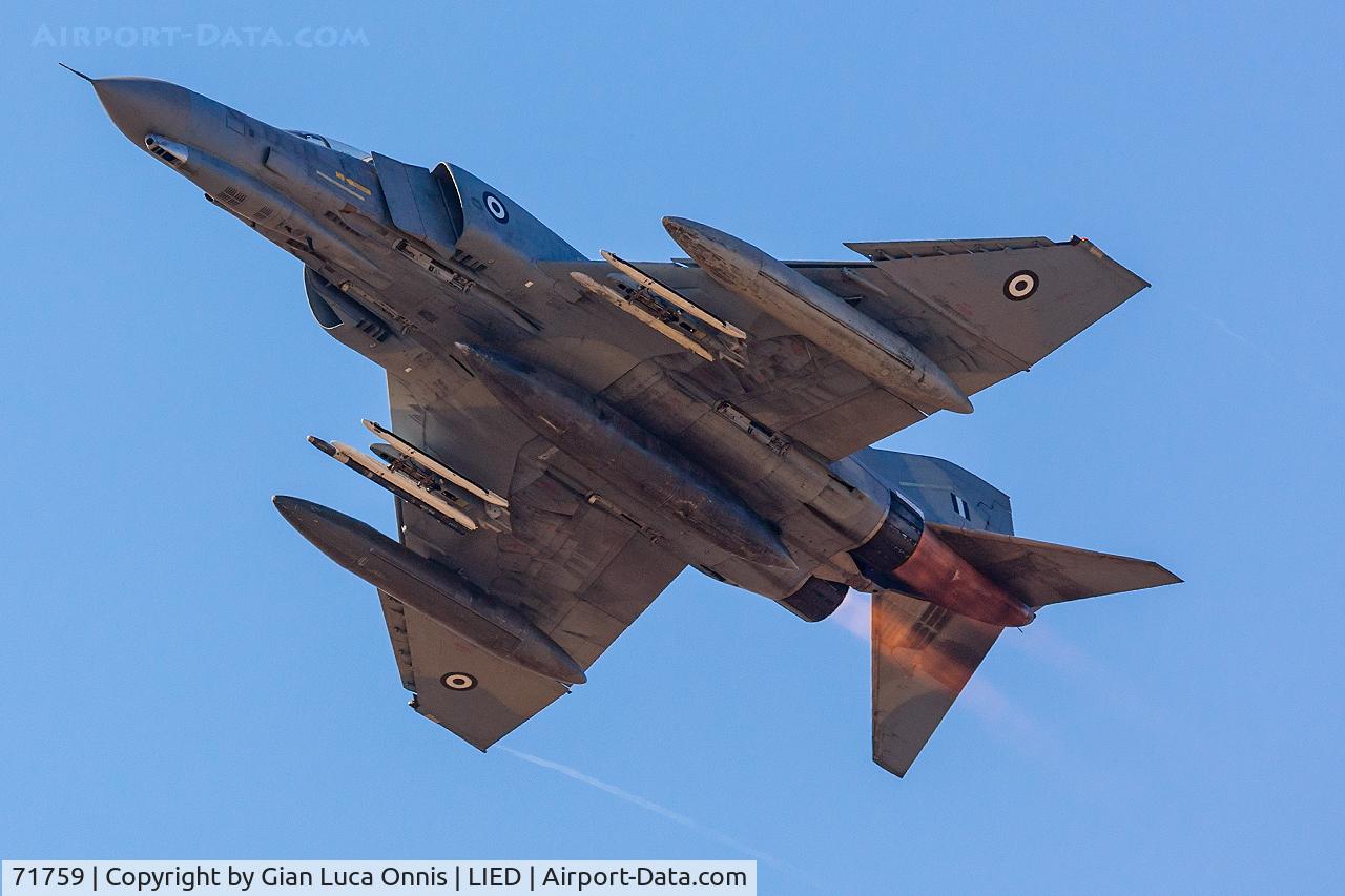 71759, 1977 McDonnell Douglas F-4E AUP Phantom II C/N 5039, TAKEOFF