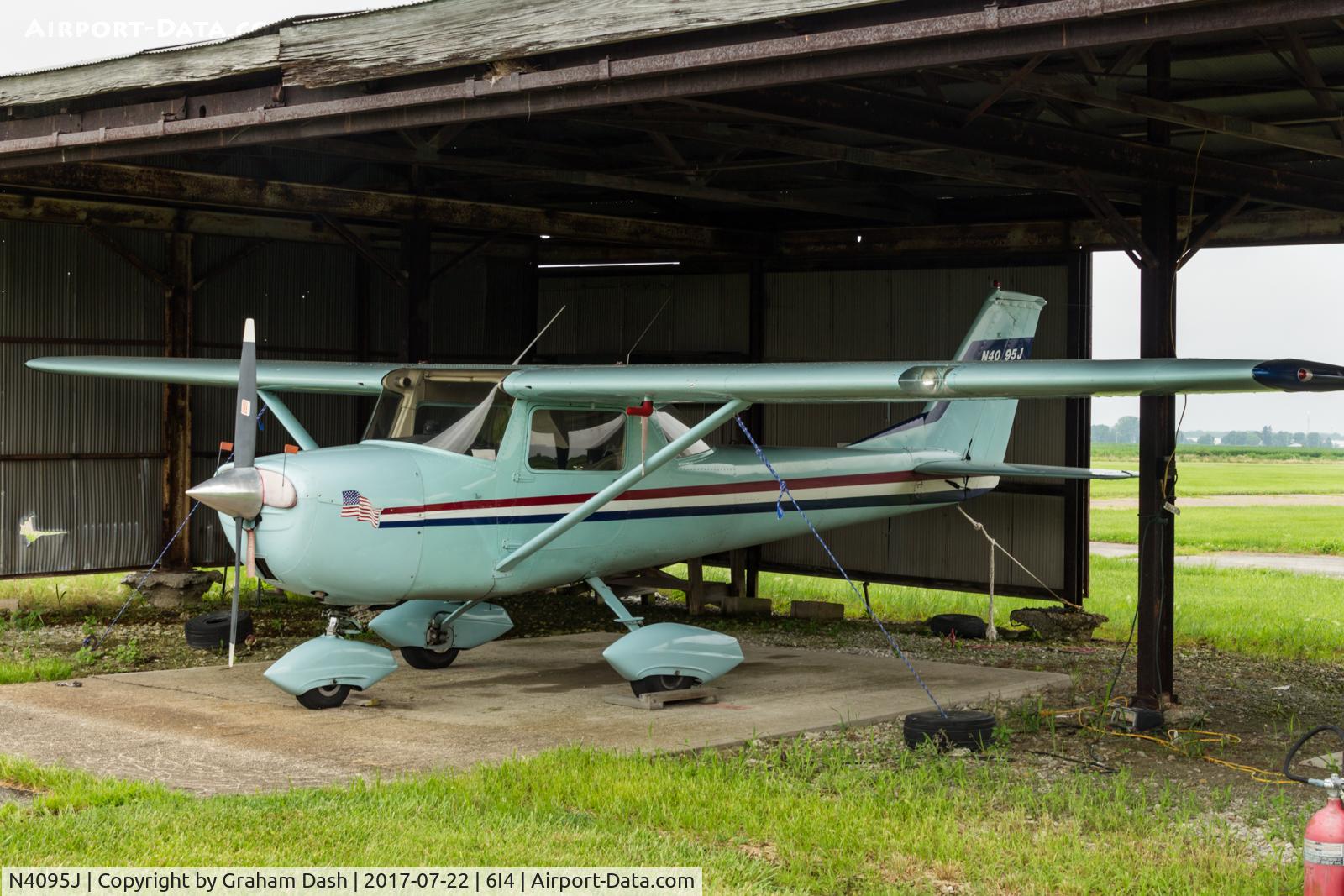 N4095J, 1966 Cessna 150G C/N 15065395, Cessna 150 at Lebanon (Boone County) Airport, Indiana
