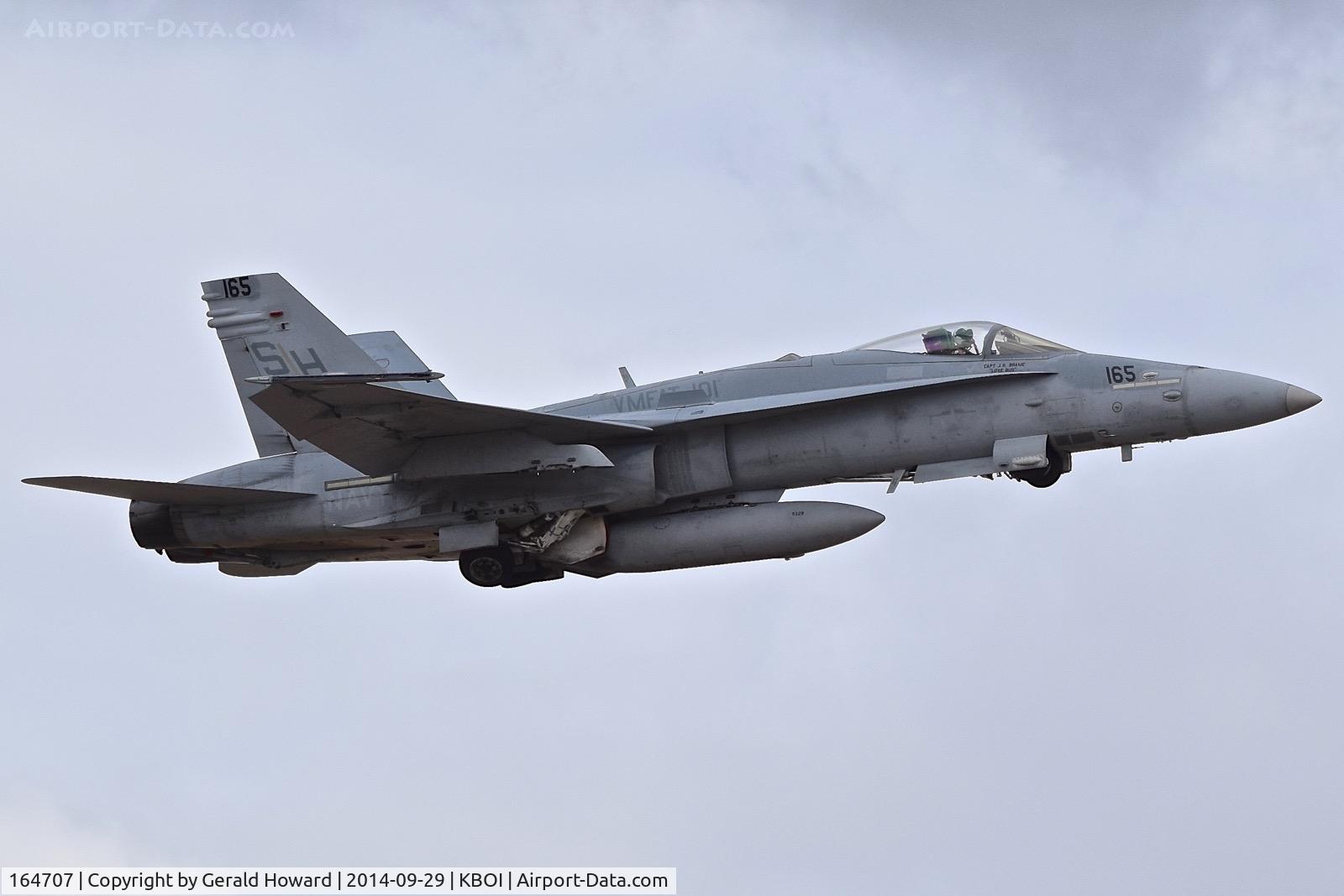 164707, McDonnell Douglas F/A-18C Hornet C/N 1149/C312, Departing BOI.