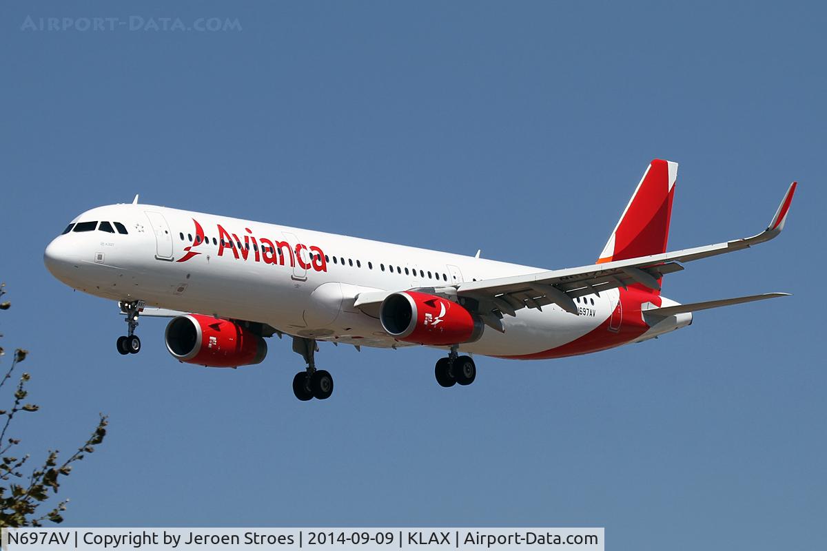 N697AV, 2014 Airbus A321-231 C/N 6190, KLAX