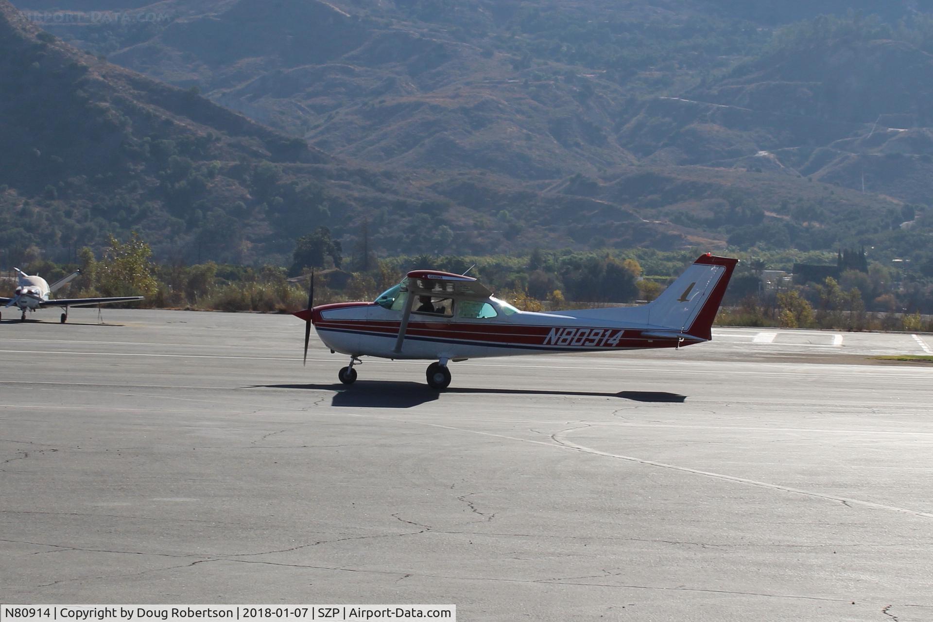 N80914, 1976 Cessna 172M C/N 17266799, 1976 Cessna 172M SKYHAWK, Lycoming O-320-E2D, taxi back