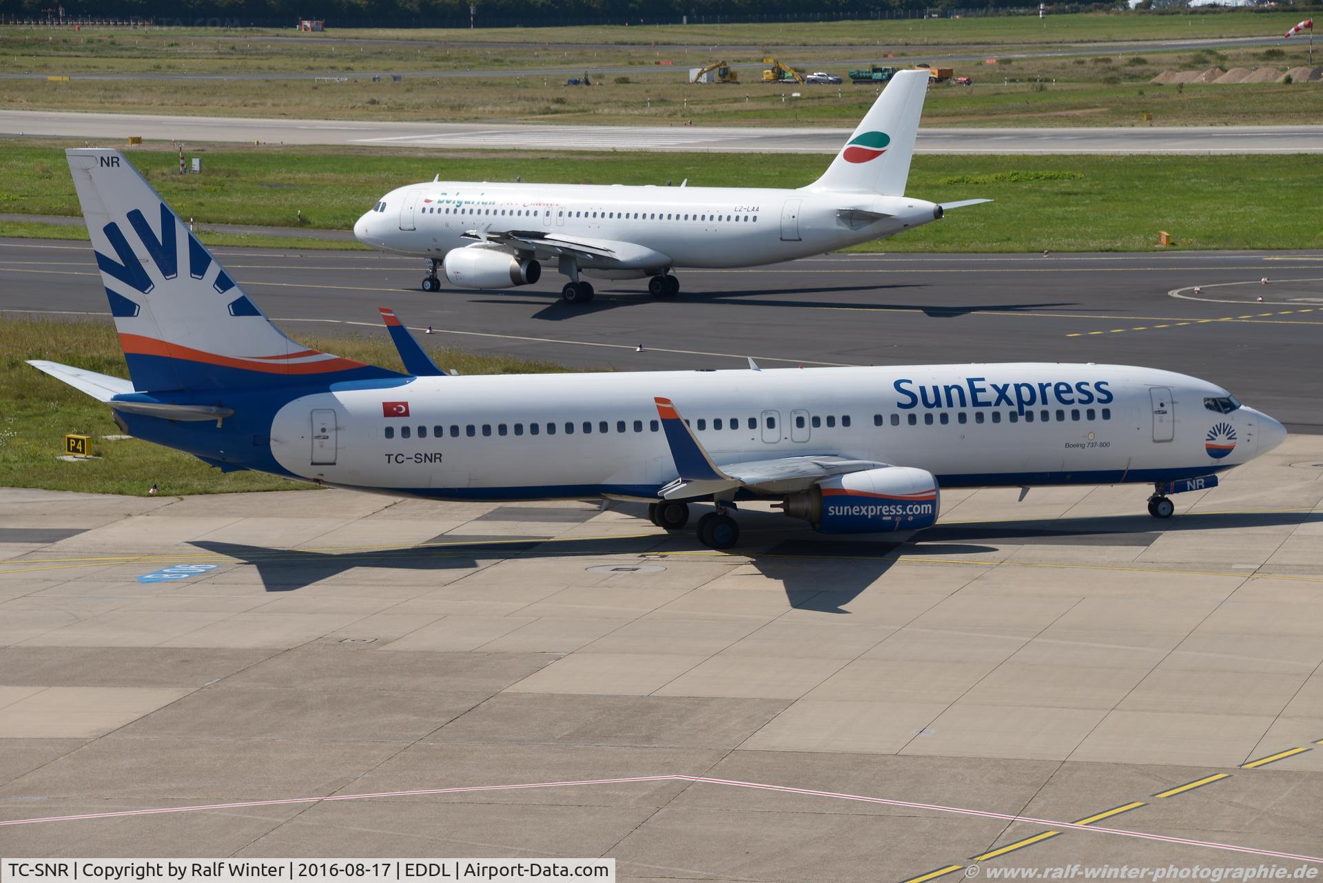 TC-SNR, 2010 Boeing 737-8HC C/N 40754, Boeing 737-8HC(W) - SXS XQ SunExpress - 40754 - TC-SNR - 17.08.2016 - DUS