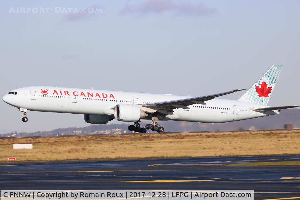 C-FNNW, 2014 Boeing 777-333/ER C/N 43250, Taxiing