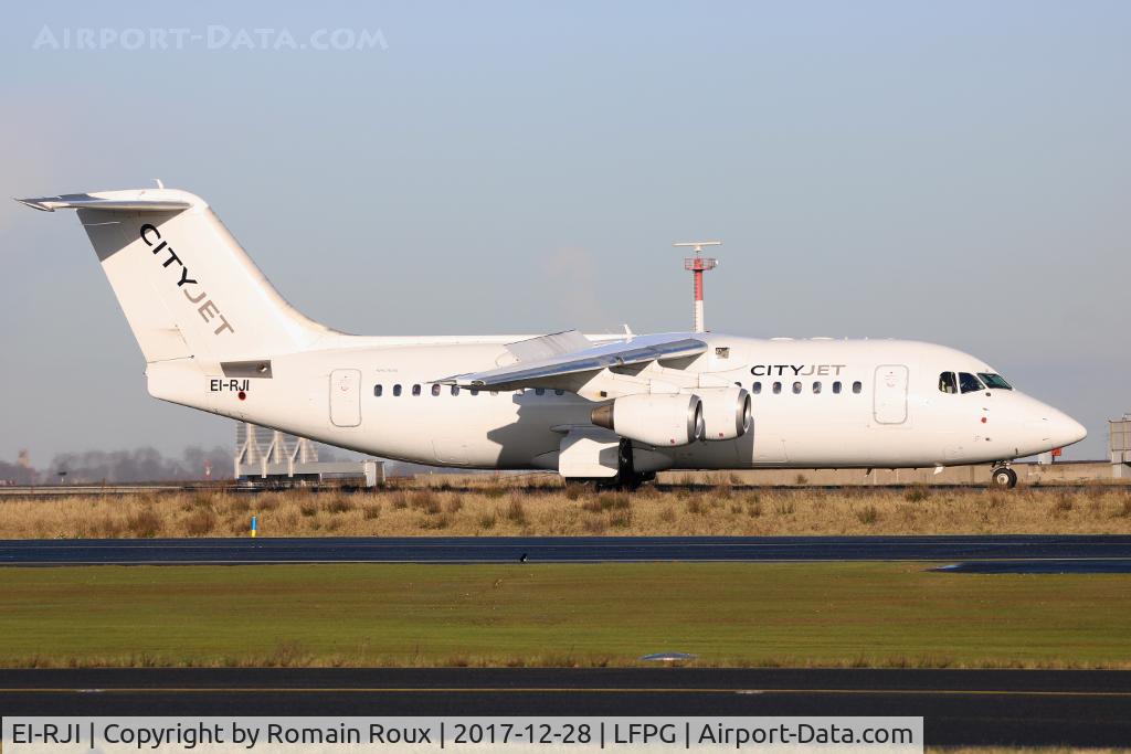 EI-RJI, 1999 British Aerospace Avro 146-RJ85A C/N E2346, Taxiing