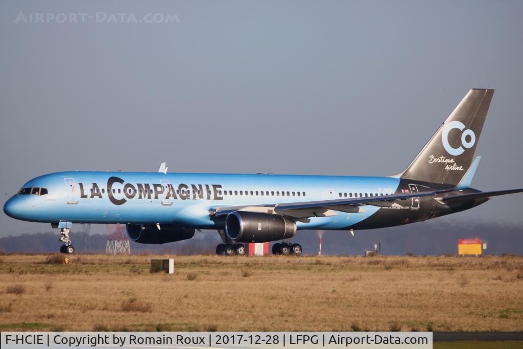 F-HCIE, 1994 Boeing 757-204 C/N 27208, Take off