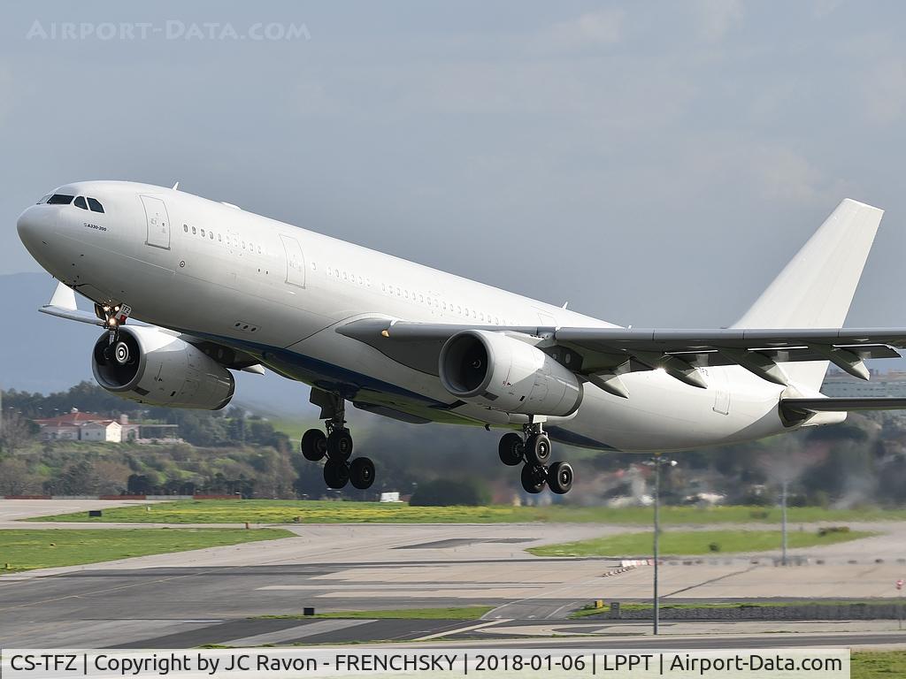 CS-TFZ, 2009 Airbus A330-243 C/N 1008, HiFly take off runway 03