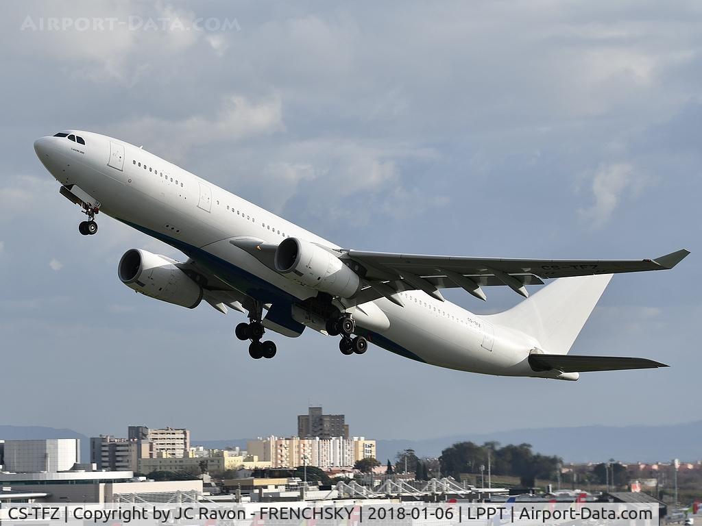CS-TFZ, 2009 Airbus A330-243 C/N 1008, HiFly take off