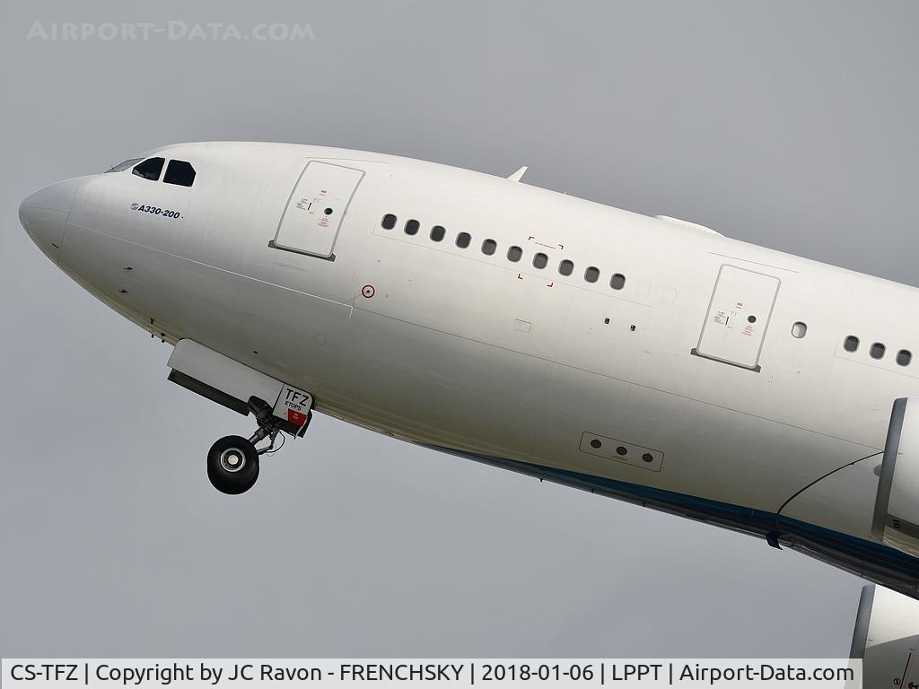 CS-TFZ, 2009 Airbus A330-243 C/N 1008, HiFly take off runway 03