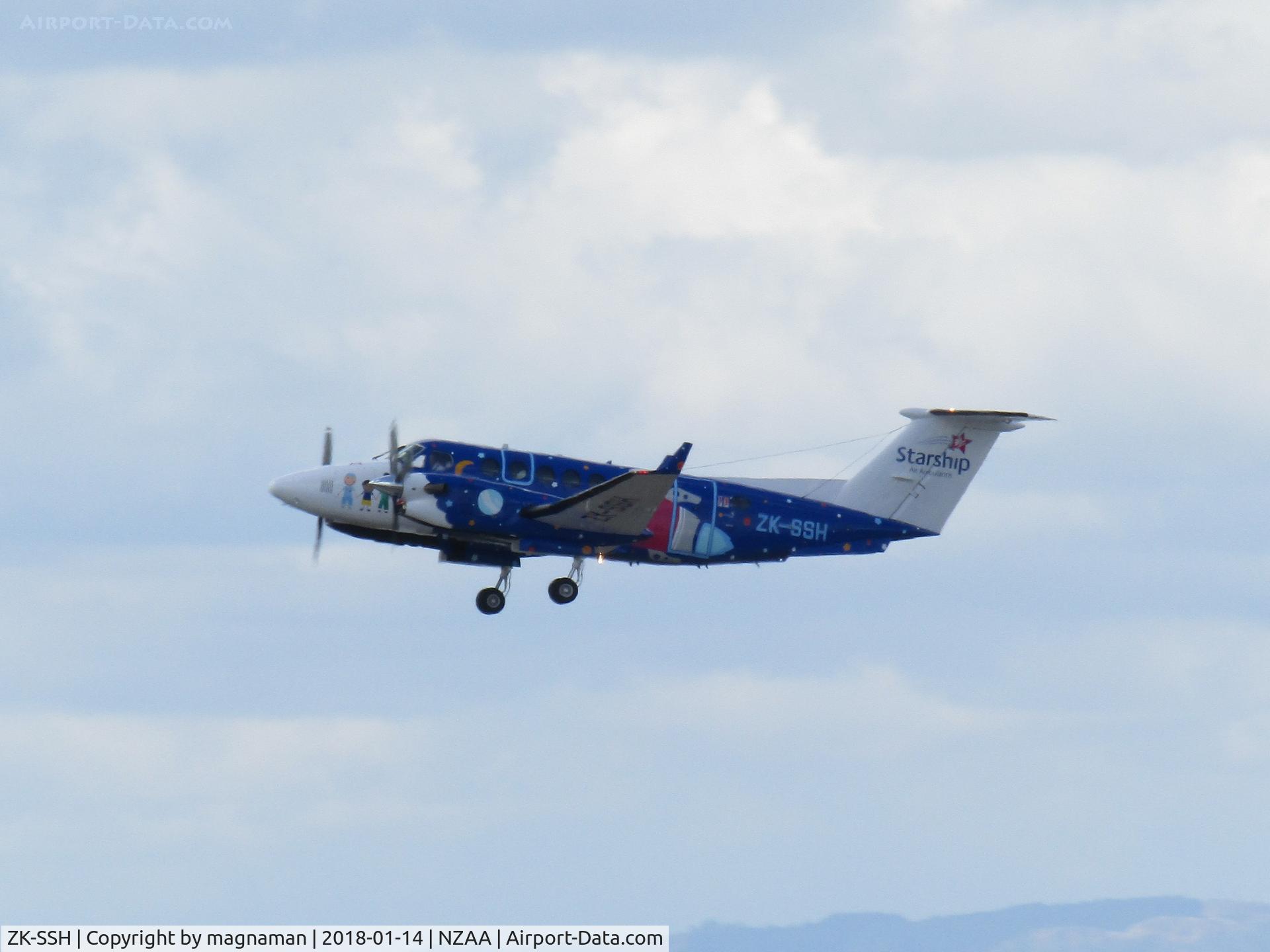 ZK-SSH, Beechcraft 350 Super King Air C/N FL-328, off to help someone else