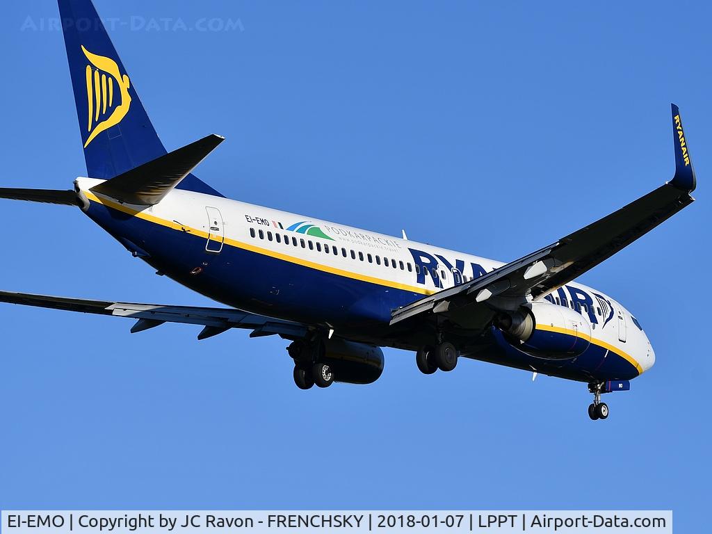 EI-EMO, 2010 Boeing 737-8AS C/N 40283, FR2622 from Ponta Delgada (PDL)