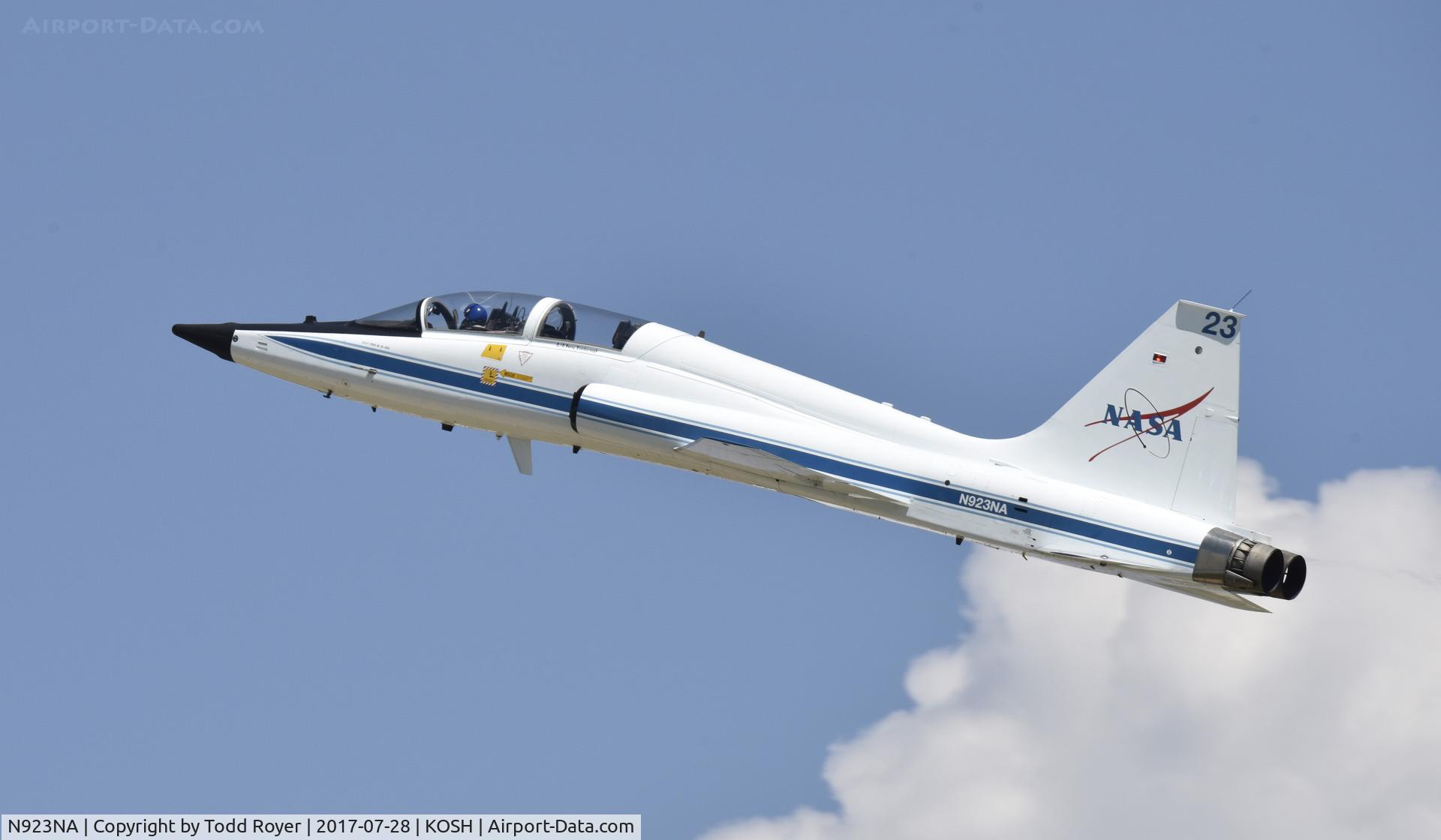 N923NA, 1966 Northrop T-38A Talon C/N 66-8355, Airventure 2017