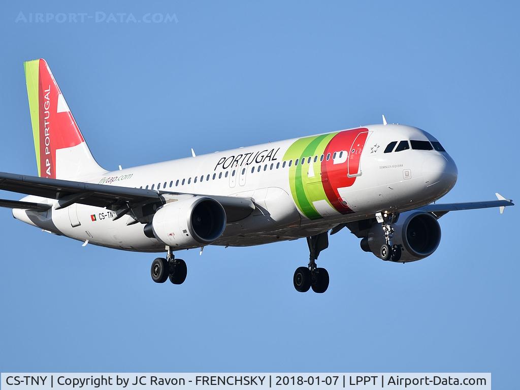 CS-TNY, 2011 Airbus A320-214 C/N 4742, 
