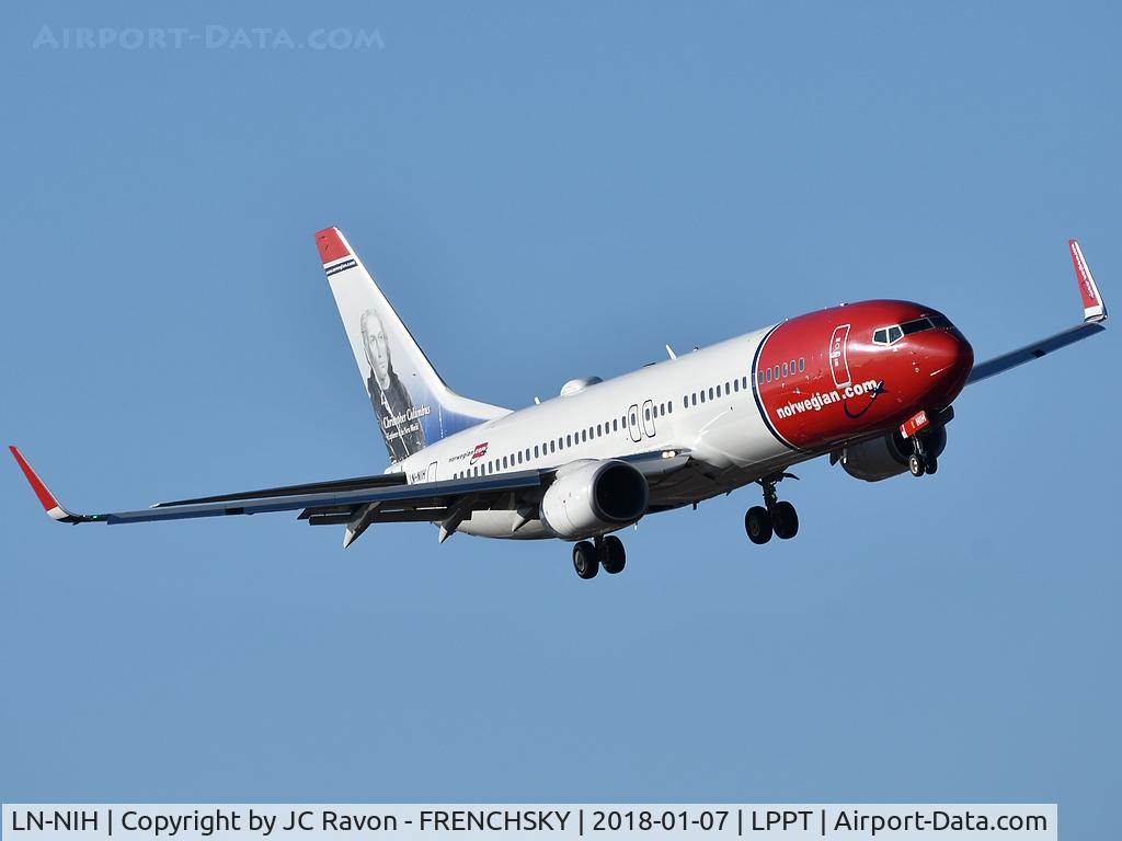LN-NIH, 2014 Boeing 737-8JP C/N 43879, Norwegian (Christopher Columbus Livery) DY4277 from Stockholm (ARN) landing runway 03