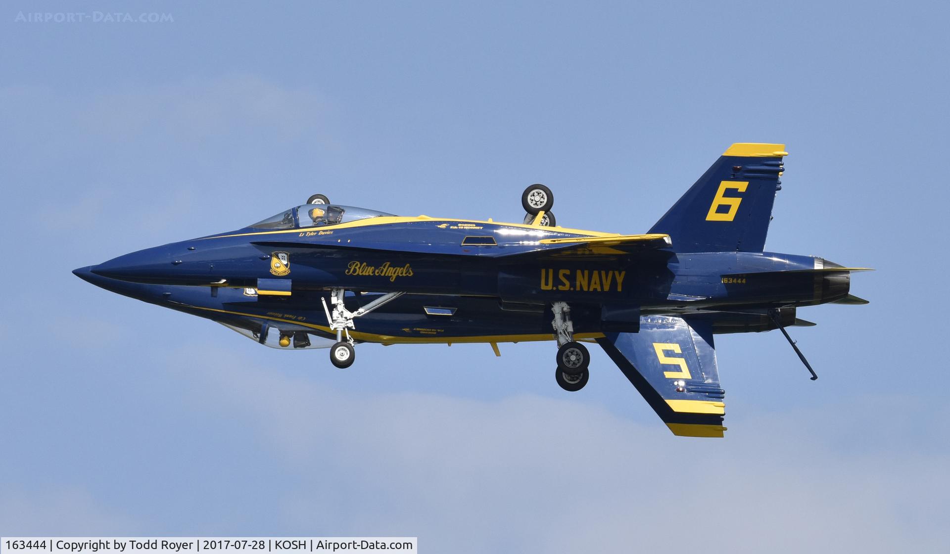 163444, 1987 McDonnell Douglas F/A-18C Hornet C/N 0648/C015, Airventure 2017
