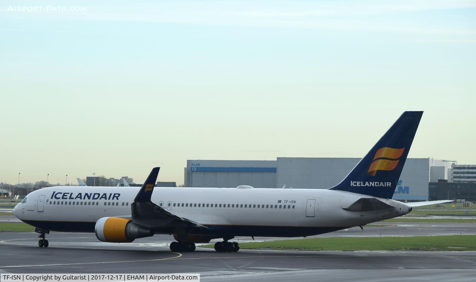 TF-ISN, 2000 Boeing 767-319 C/N 30586, At Amsterdam