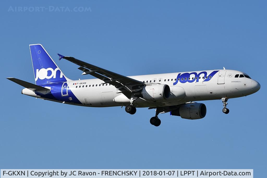 F-GKXN, 2006 Airbus A320-214 C/N 3008, JOON by Air France AF1024 from Paris CDG landing runway 03