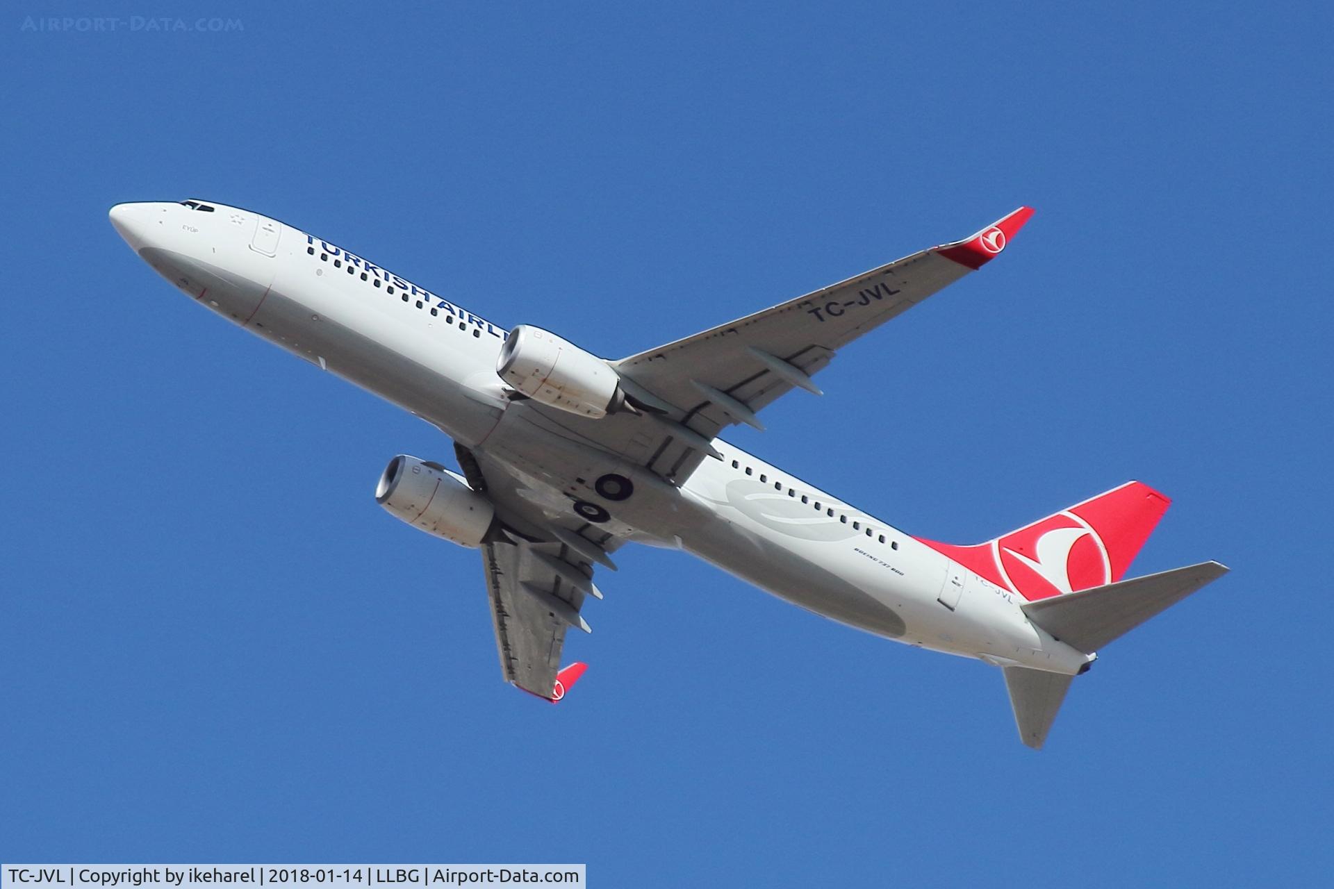 TC-JVL, 2016 Boeing 737-8F2 C/N 60017, Flight to Istanbul.