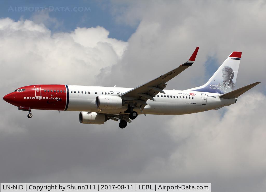 LN-NID, 2013 Boeing 737-8JP C/N 40544, Landing rwy 25R