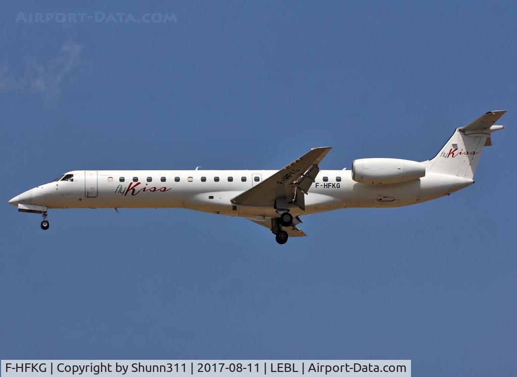 F-HFKG, 2000 Embraer ERJ-145LR (EMB-145LR) C/N 145253, Landing rwy 25R