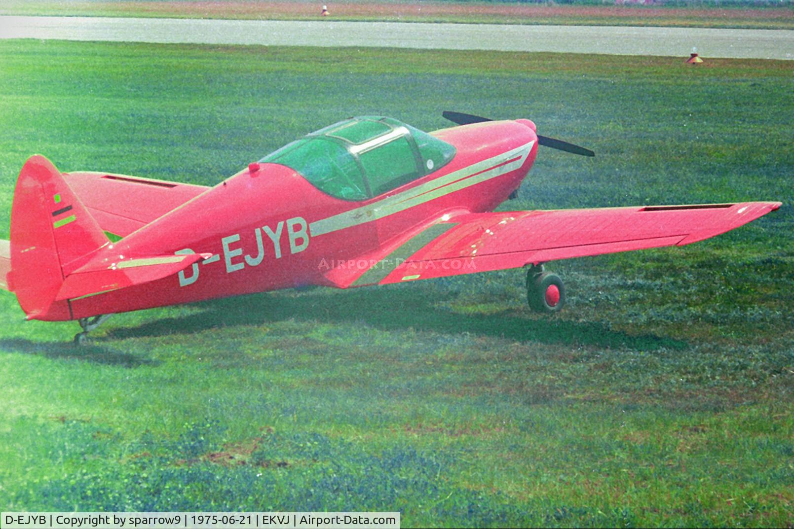 D-EJYB, 1946 Globe GC-1B Swift C/N 1320, Stauning KZ-Oldtimer Rally. Scanned from a slide.