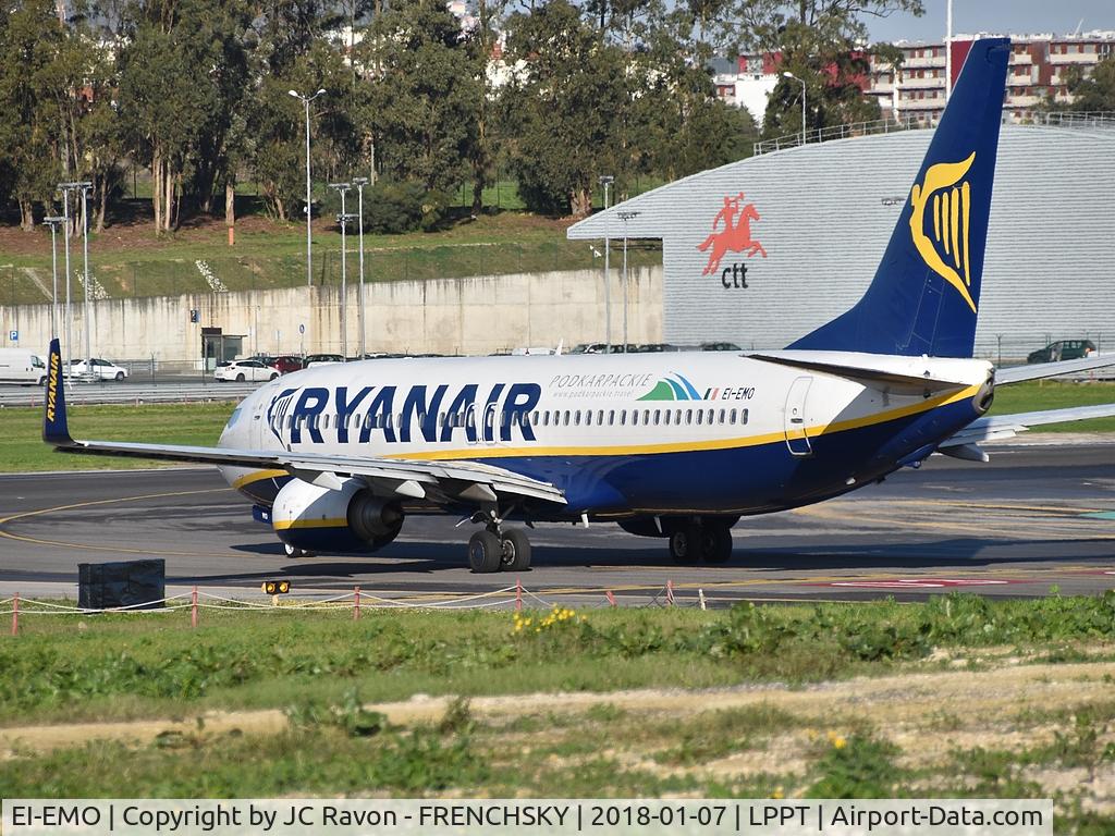 EI-EMO, 2010 Boeing 737-8AS C/N 40283, 