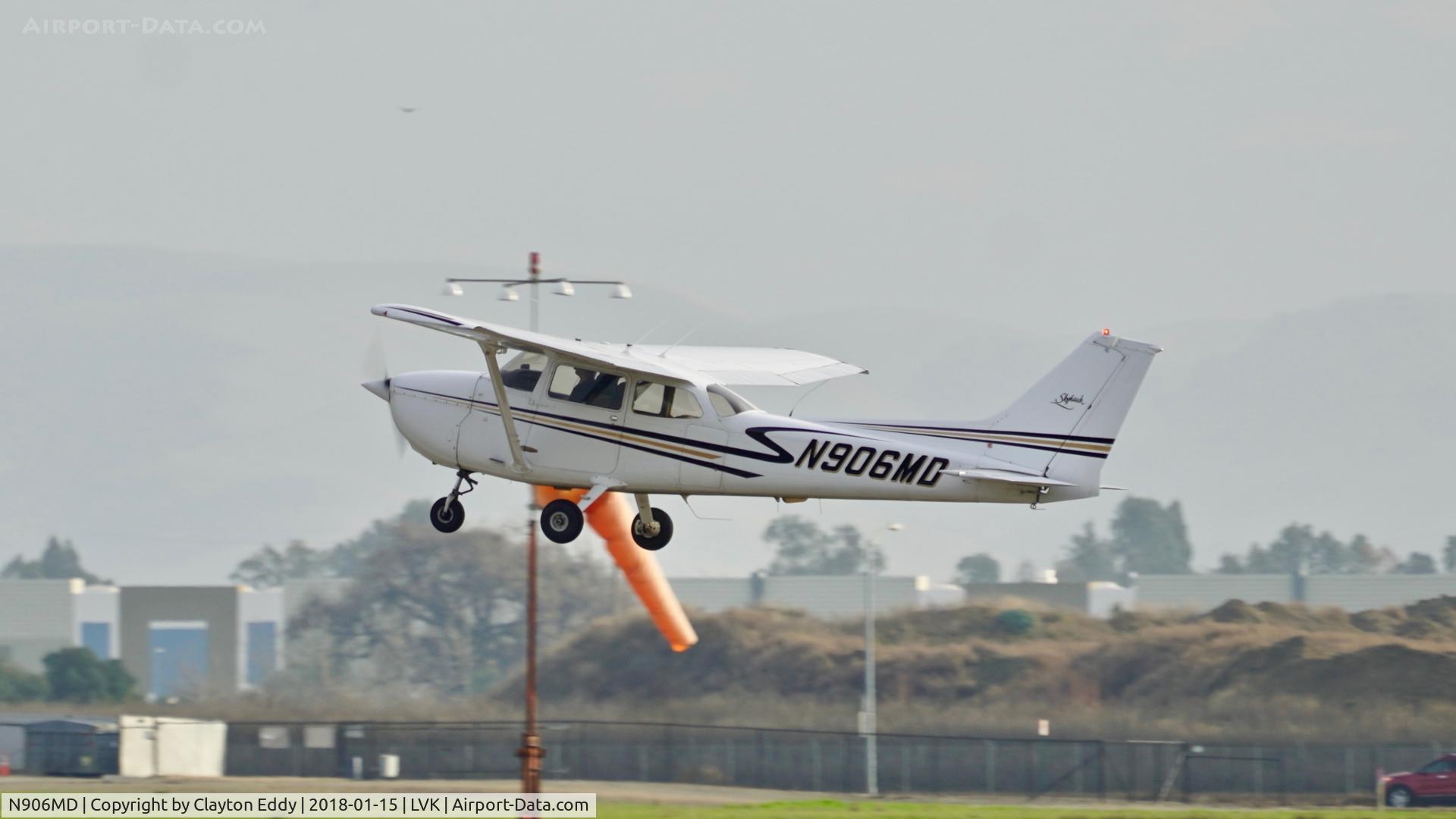 N906MD, 1976 Cessna 172N C/N 17268038, Livermore Airport California 2018.