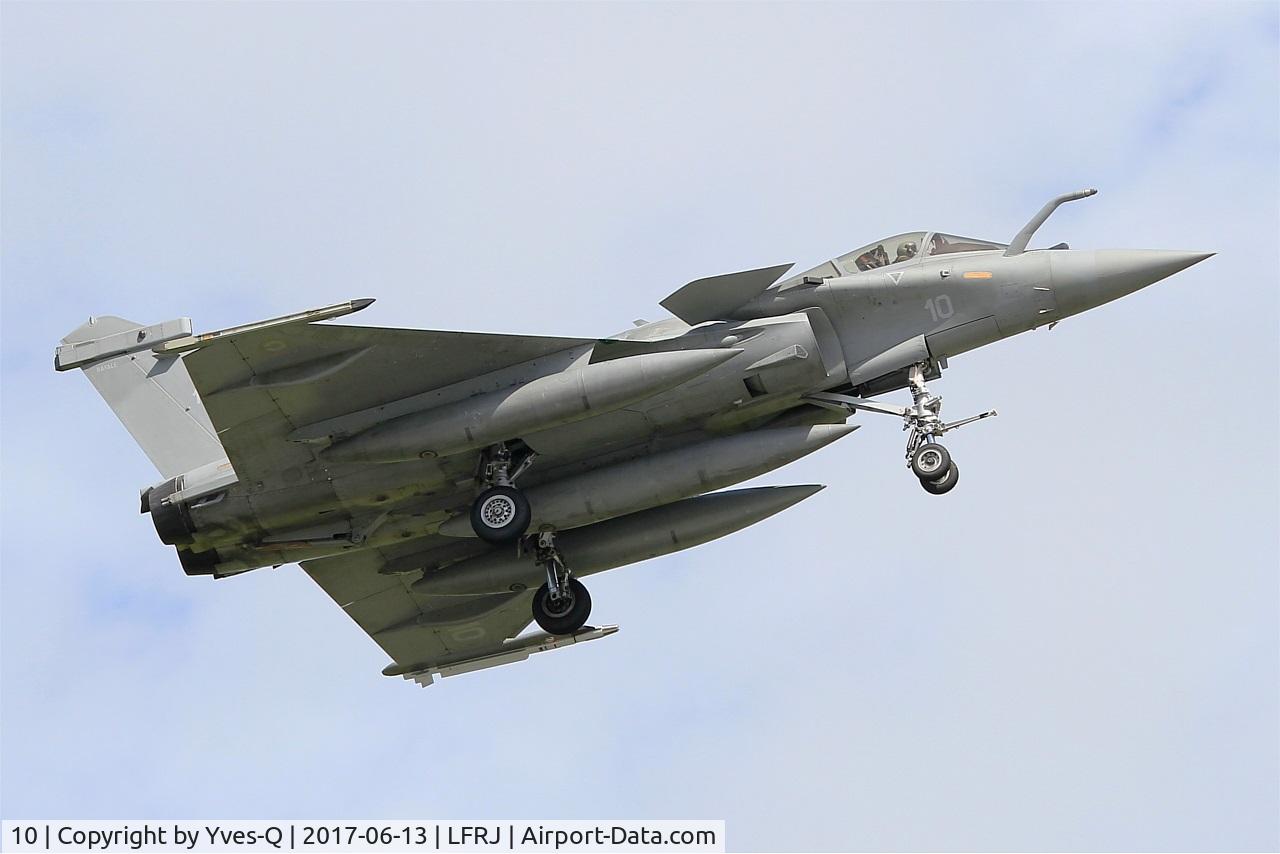 10, 2002 Dassault Rafale M C/N 10, Dassault Rafale M, Short approach rwy 08, Landivisiau Naval Air Base (LFRJ) Tiger Meet 2017