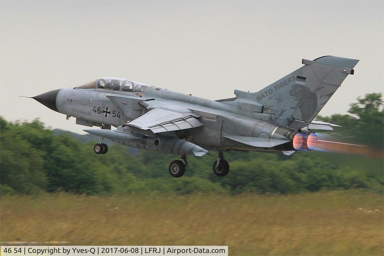 46 54, Panavia Tornado ECR C/N 898/GS287/4354, Panavia Tornado ECR, Take off rwy 26, Landivisiau Naval Air Base (LFRJ) Tiger Meet 2017