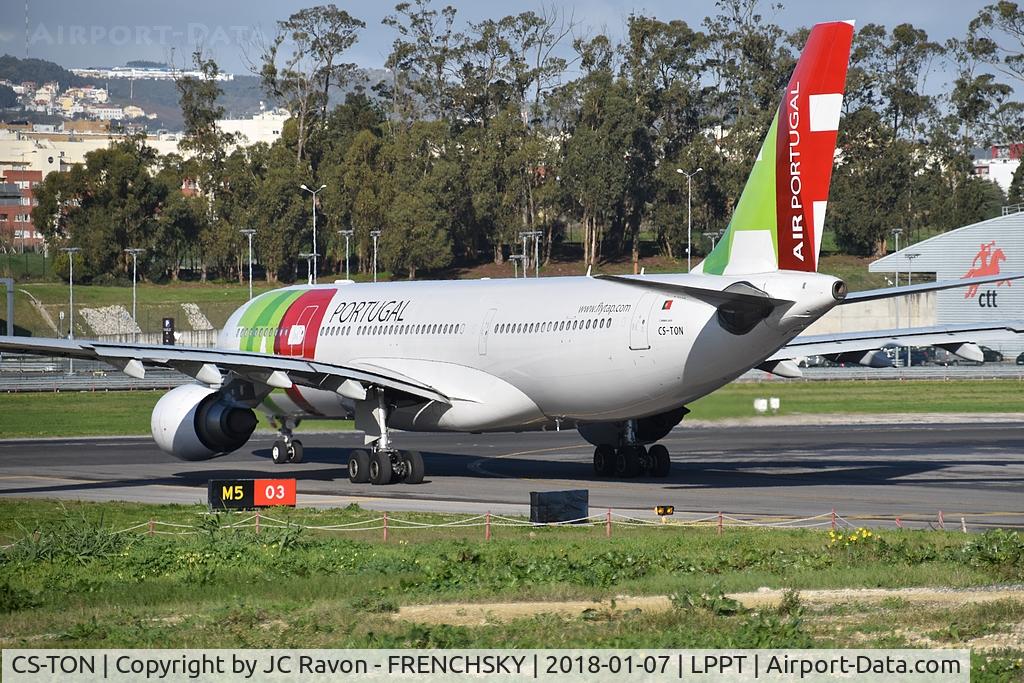 CS-TON, 2008 Airbus A330-202 C/N 904, 