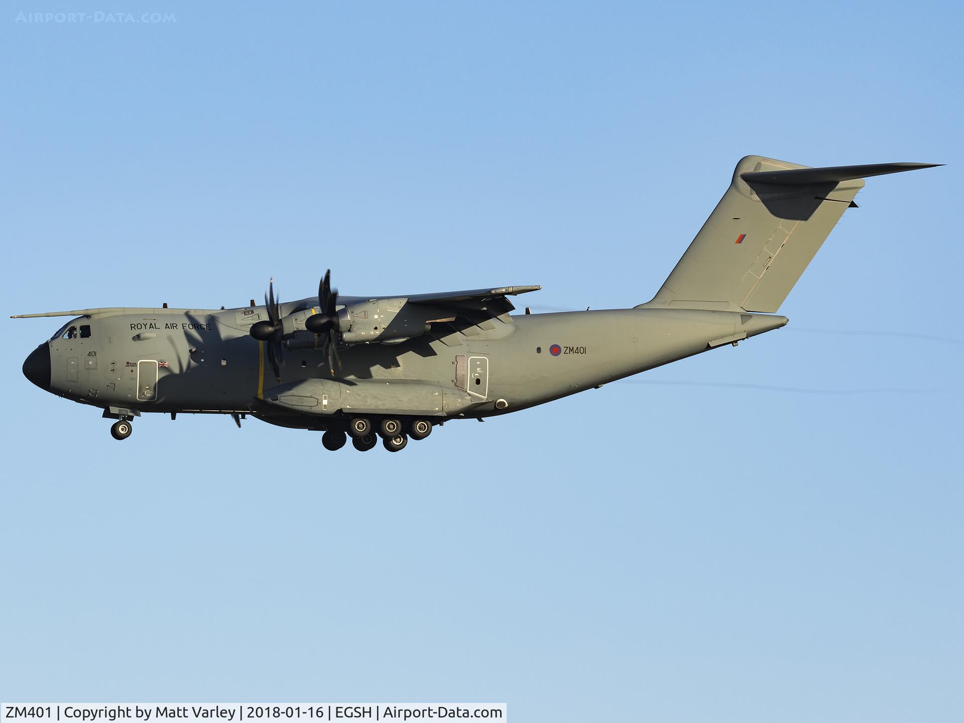 ZM401, 2014 Airbus A400M-180 Atlas C.1 C/N 016, On the ILS for RWY 27 @ NWI....