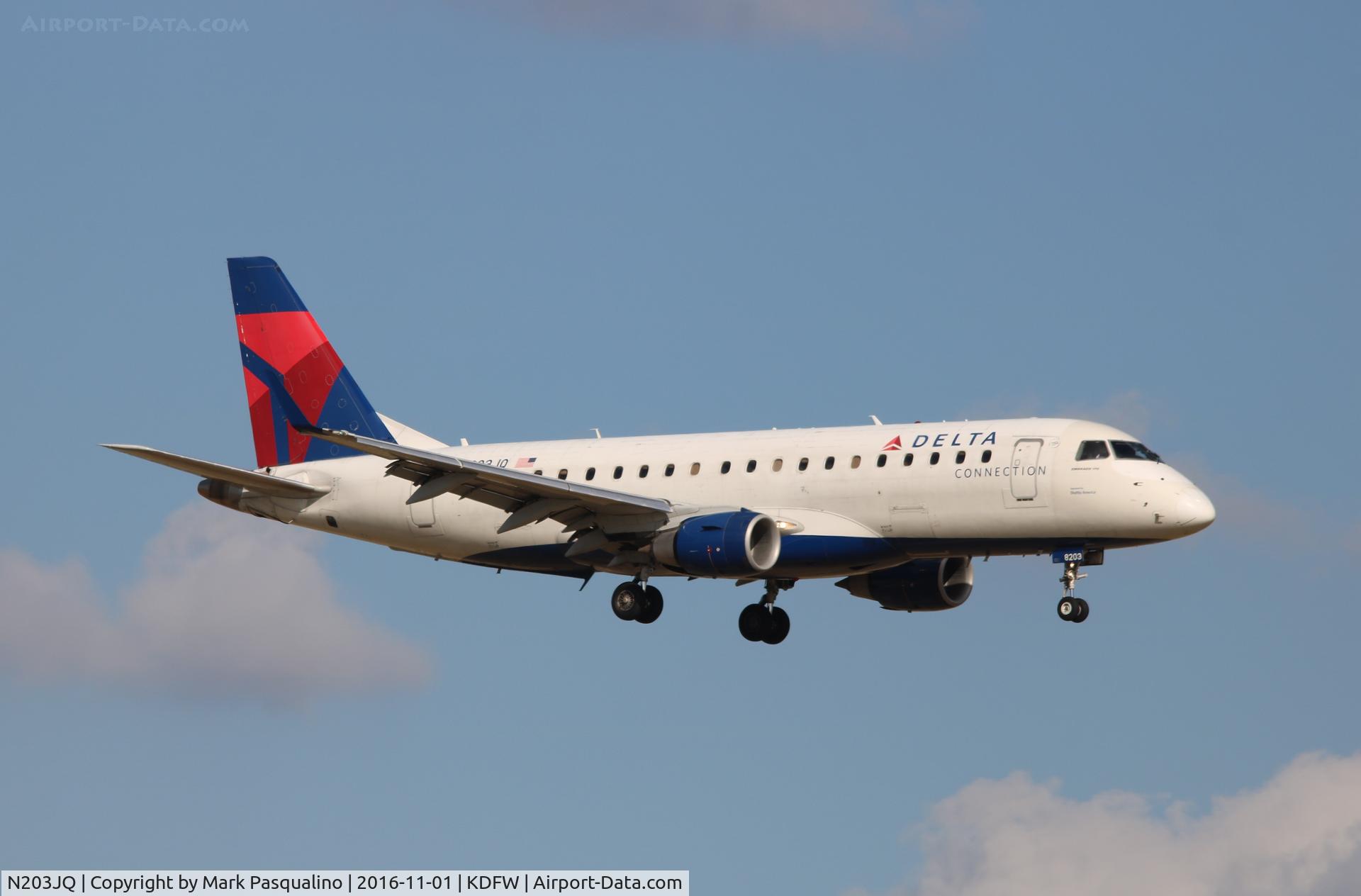 N203JQ, 2008 Embraer 175LR (ERJ-170-200LR) C/N 17000242, ERJ 170-200 LR