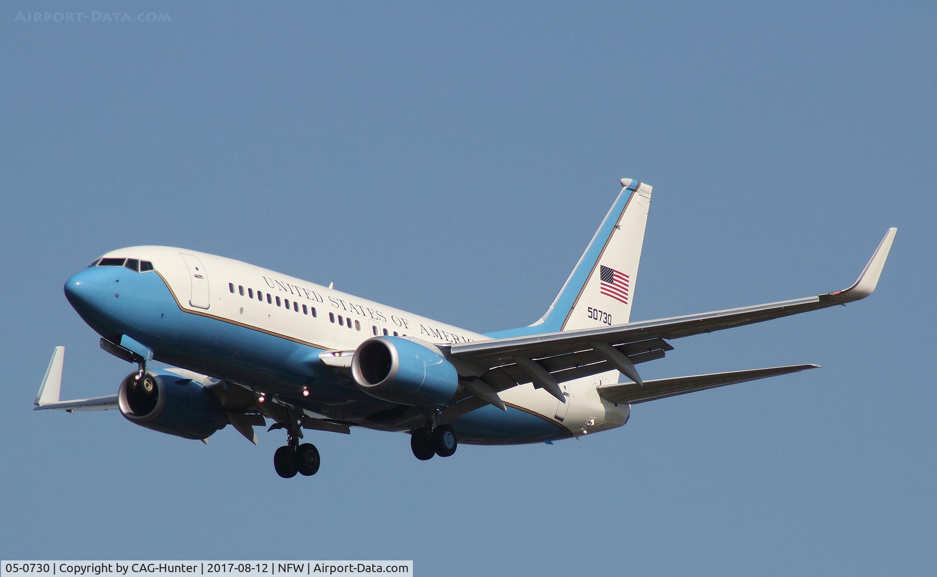 05-0730, 2006 Boeing C-40C Clipper (737-7BC BBJ) C/N 34807, SAM 50730 Landing at KNFW