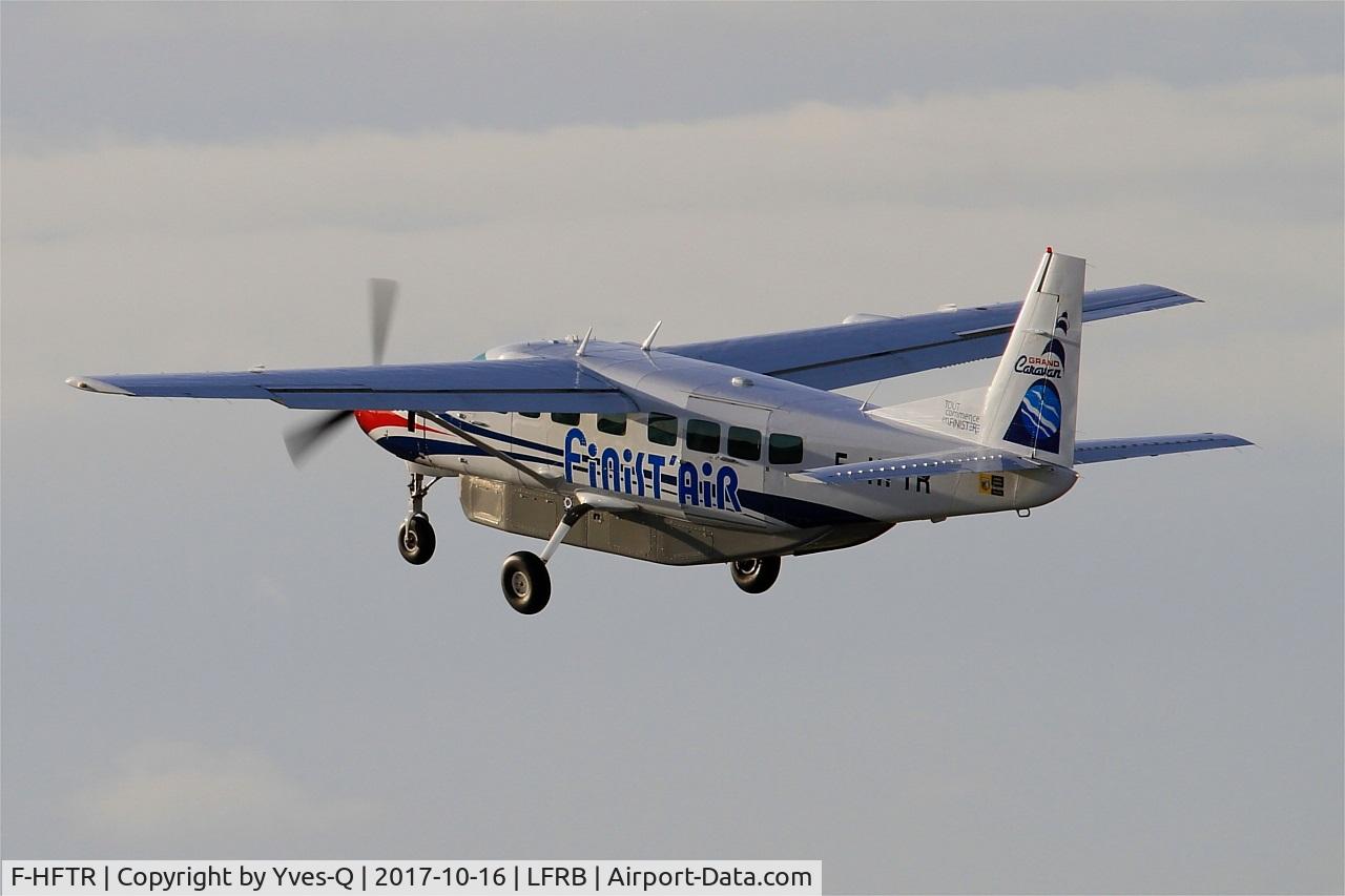 F-HFTR, 2008 Cessna 208B Grand Caravan C/N 208B-2041, Cessna 208B Grand Caravan, Take off rwy 25L, Brest-Bretagne airport (LFRB-BES)