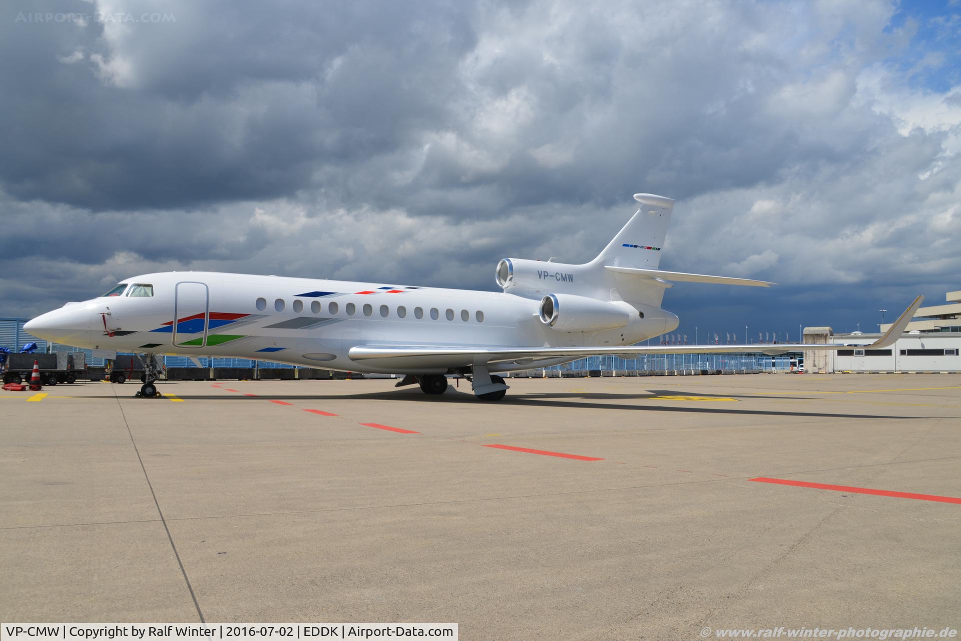 VP-CMW, 2015 Dassault Falcon 7X C/N 267, Dassault Falcon 7X - WGT VW Air Services - 267 - VPCMW - 02.07.2016 - CGN